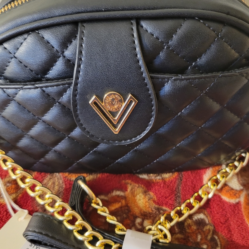 🇮🇹 Valentino Orlandi Black zip crossbody. NWT. - Picture 3 of 6